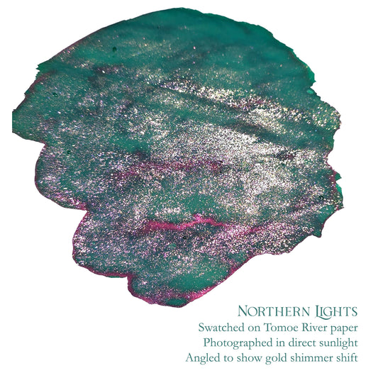 Van Dieman's & Pen Chalet's World Oceans - Arctic: Northern Lights